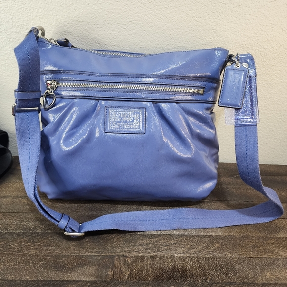 Coach Poppy Daisy Liquid Gloss Blue Canvas Patent Leather Crossbody or Shoulder - Picture 4 of 16